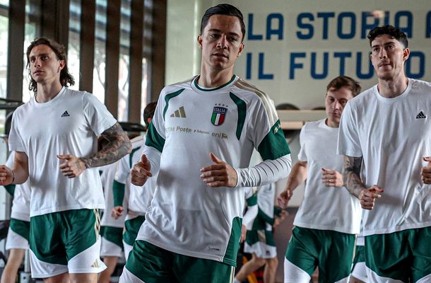 Italia îşi va afla noul selecţioner până la finalul săptămânii viitoare. Anunț oficial: „Am citit multe nume, unul mai des decât celelalte”