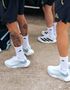 Jucătorii internaționali ai naționalelor Spaniei, Germaniei, Argentinei, Japoniei și Mexicului poartă pantofii personalizați adidas Originals Hyperboost Euphoria în timpul meciurilor de deschidere FIFA World Cup 2026